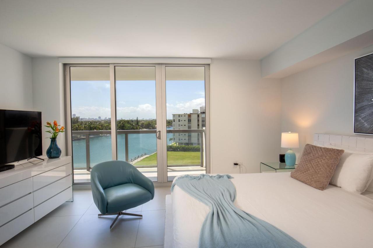 Acqua Bay Luxury Apartments Bay Harbor Islands Esterno foto