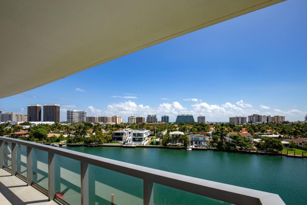 Acqua Bay Luxury Apartments Bay Harbor Islands Esterno foto